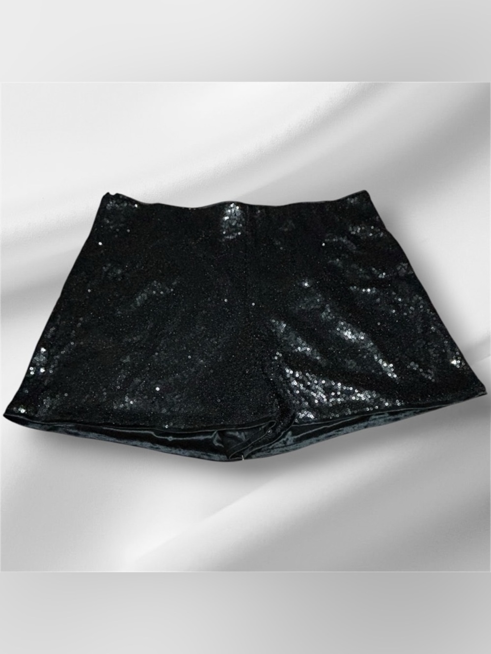 Allegra K Black Sequin Shorts. Fully lined. Size XL NWT